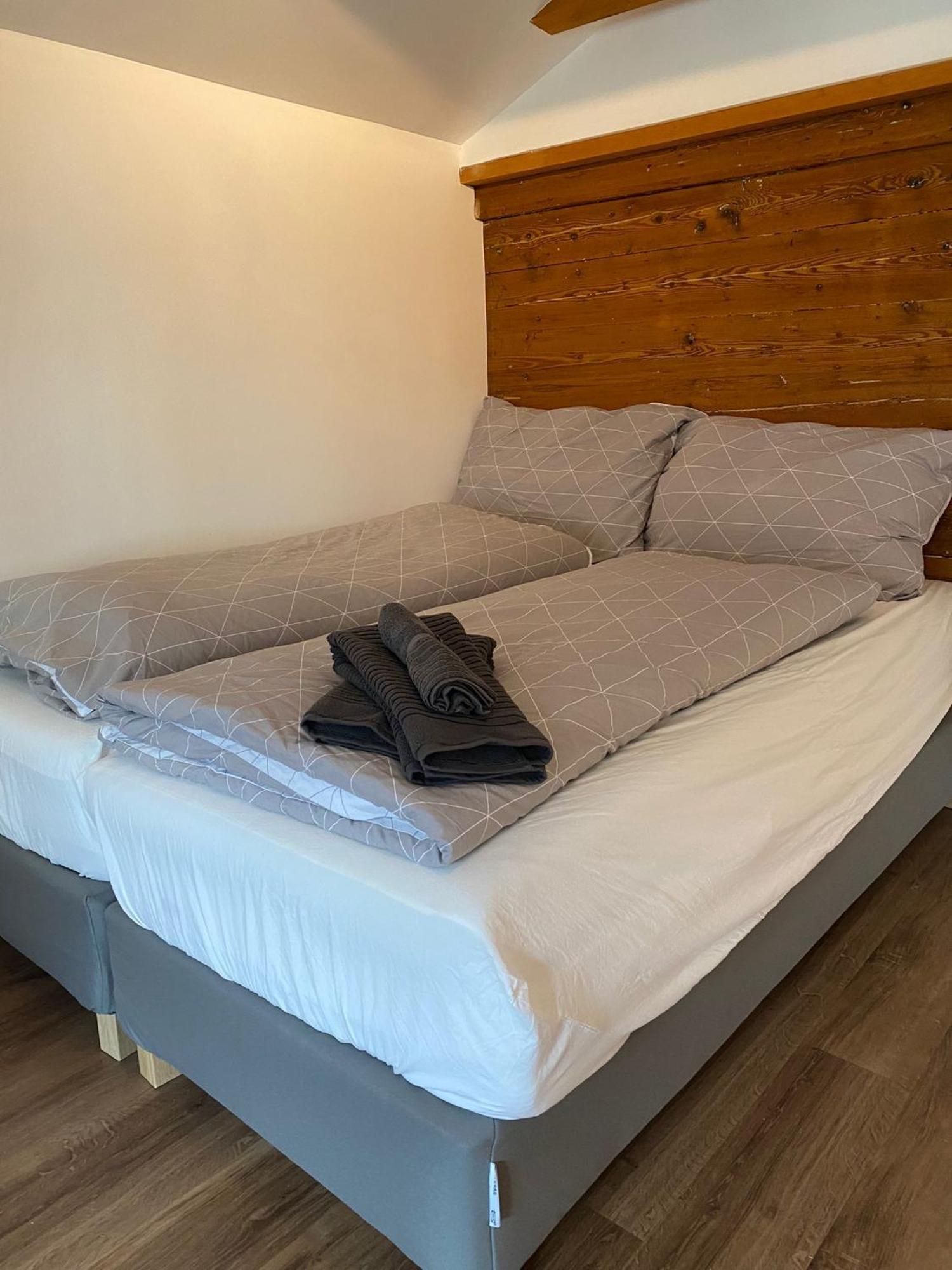 Apartment With Aircon